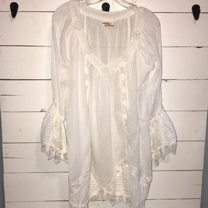 Antica Santoria white blouse, cover-all